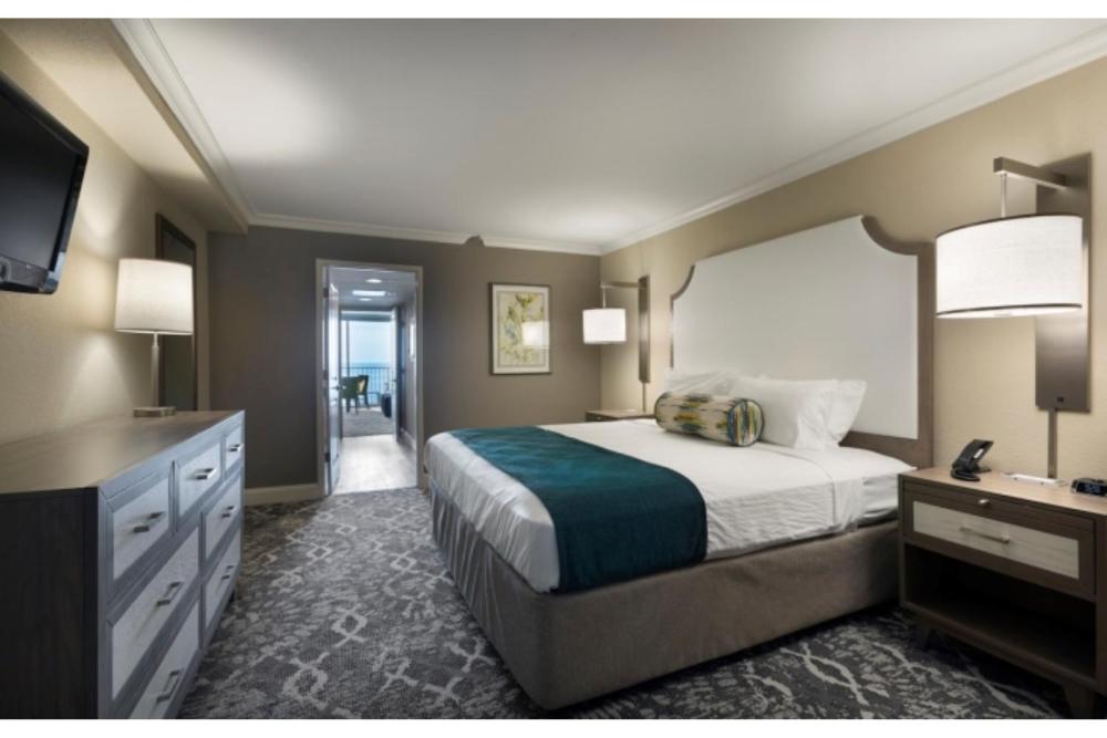 King Suite interior