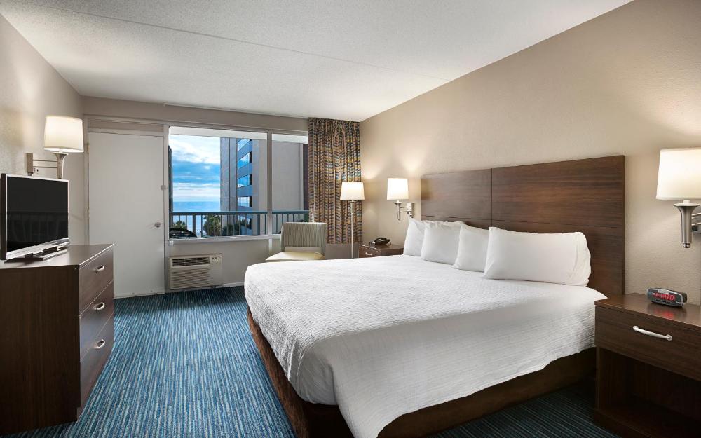 Breakers Resort Hotel